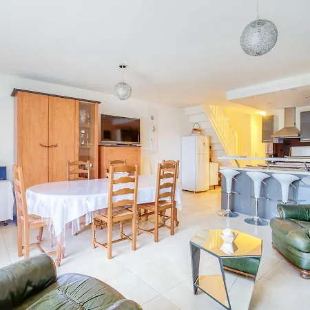 Maison T5 à Biscarrosse avec 4 chambres, clim, WIFI, terrasse, proche activités et plages - FR-1-521-156-3
