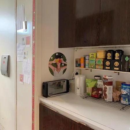 Jolie chambre privée à Paris dans appart de 75m2-3