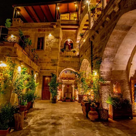 Aren Cave Hotel And Art Gallery-2