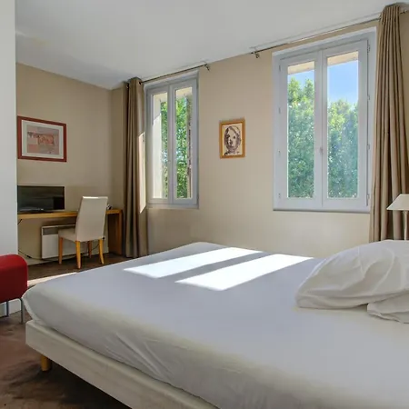 Hotel En Ville-3