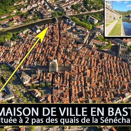 La Maison de Ville indépendante My Bastide Classée-3