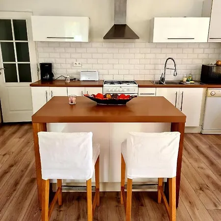 Maison De Ville-3