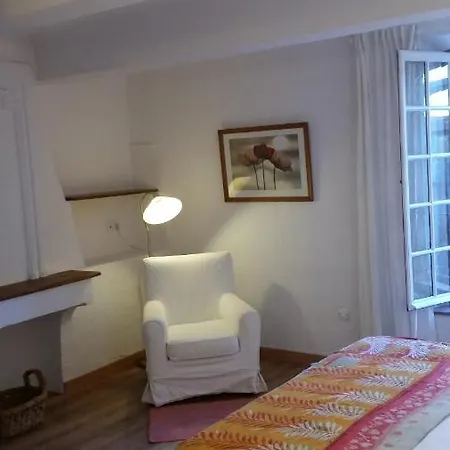 Ana'S Guest House Chambres D'Hotes-2