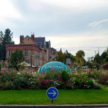 Epernay Capital De Champagne-3