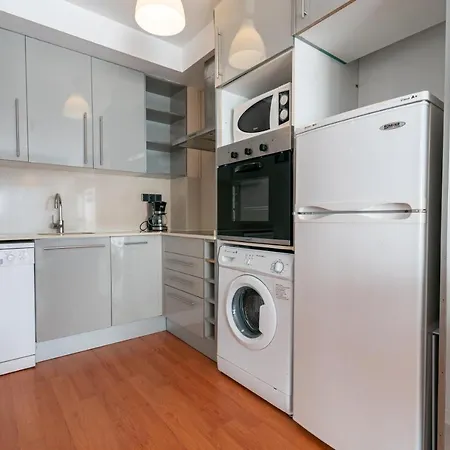 Intersalou Monaco Family Apartments-2