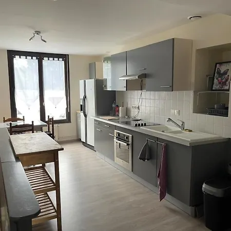 Chambre double avec WiFi châtellerault-3