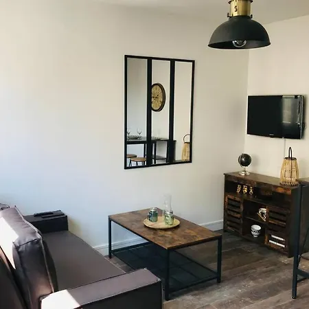 Appartement 2/3 pers, centre ville avec parking.-3