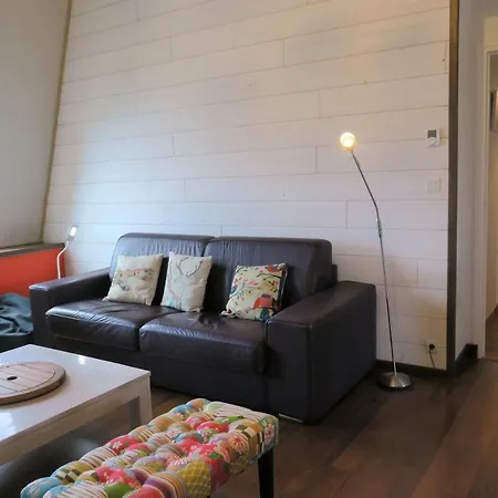 Bel Appartement Vue Mer Avec Wifi Plage De Trestraou A Perros-Guirec Ref 852-2