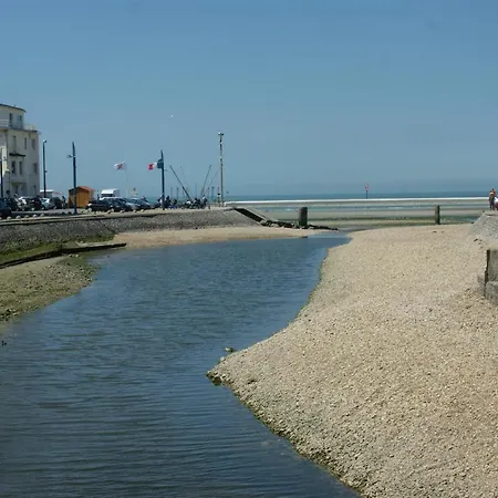 Le Pédalo - proximité plage-2