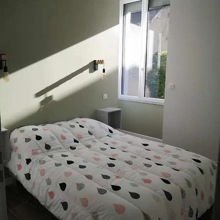 Appartement proche stations de ski et thermales-3