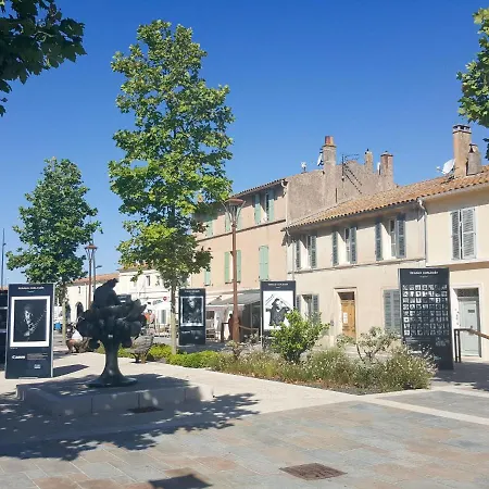 Apartment Boulevard Louis Blanc-1 By Interhome-3
