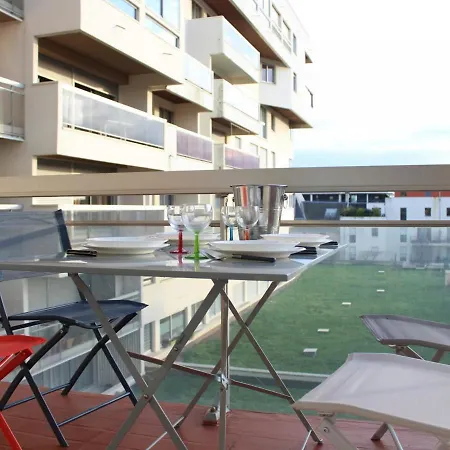 A Proximite Du Centre De La Rochelle, Avec Balcon Ensoleille - 4 Pers, Parking Prive, Proche Plage - Fr-1-246-519-3