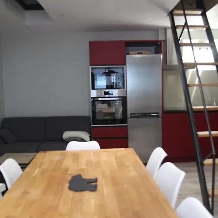Plein cœur Cauterets: Appartement 6/8 personnes-2
