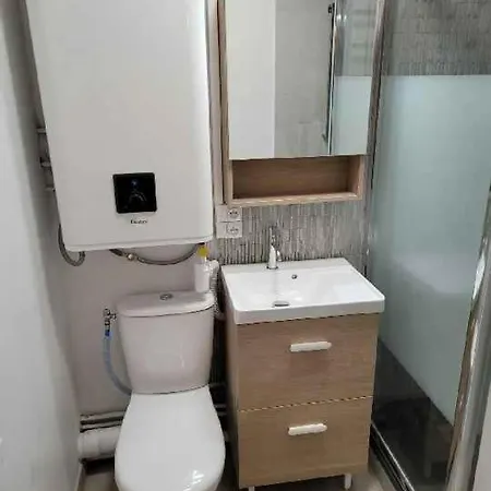 Appartement lumineux et fonctionnel en bord de mer-3