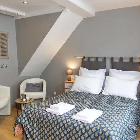 Le studio de la Ferté - Rue principale St Valery-2