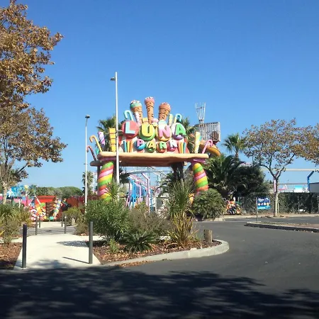 Cap D'Agde Studio Cabine 6 Pers. + Terrasse + Parking Prive + Clim-3