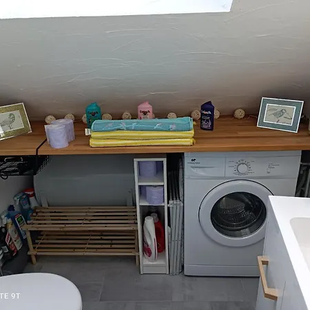 Tres Beau Studio Climatisation, Trois Etoiles, Parking A Velo, Velos En Option, Parking Prive Jardin-2