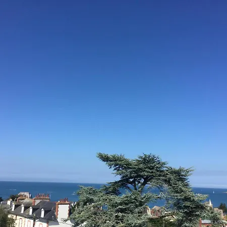 Nouveau KERGAYAM studio avec vue panoramique sur mer-3