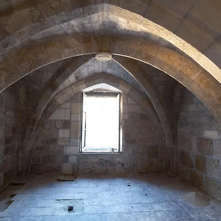 Chambre Lyre Maison de L'Église du Couvent-2