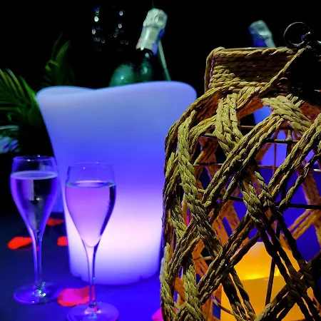 La Gaillardise - Love Room - Spa & Sauna - Espace Privatif-2