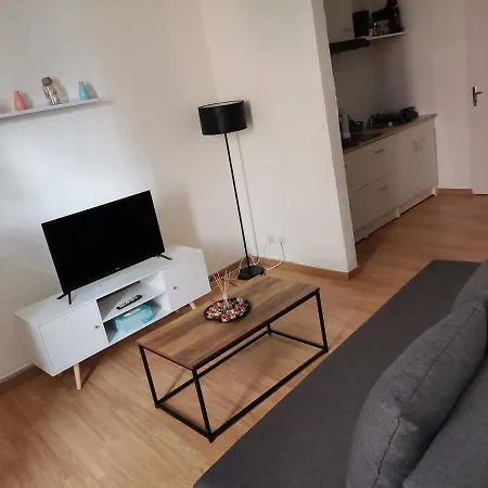 Studio au cœur du quartier historique-3