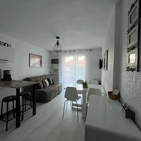 Appartement Les Pieds Dans L'Eau-3