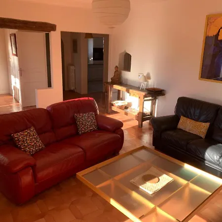 La pauseto-3
