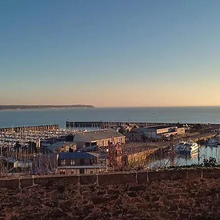 La Maison De L'Amiral Vue Sur Mer A Granville-3