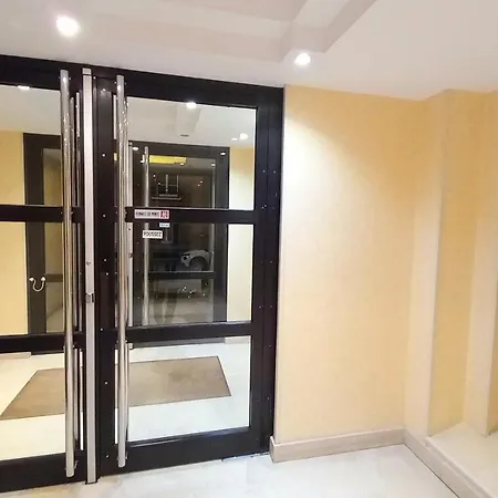 Super Appartement Au Centre Ville De Nogent Sur Marne-2