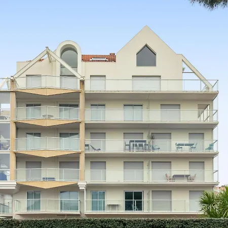 Apartment Claire-2 By Interhome-2