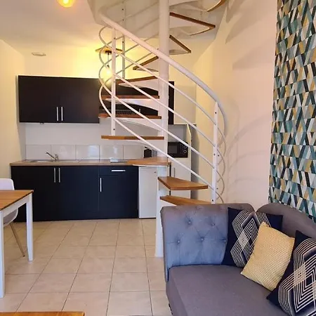Appartement Samuel centre ville Les Herbiers, 10 min du Puy du Fou-2