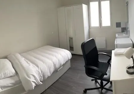 Ch-9 Chambre Toute Equipee Avec Television-2