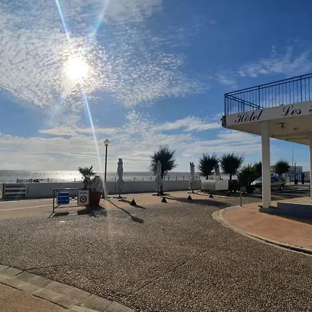 Les Pieds Dans L'Eau - Appartement Vue Mer-3