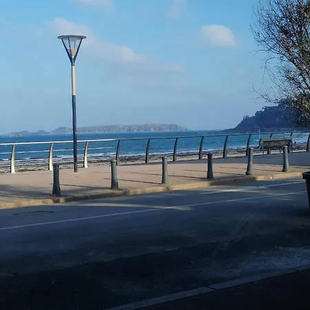 Studio Perros Guirec Studio Vue Magnifique Sur La Mer-2