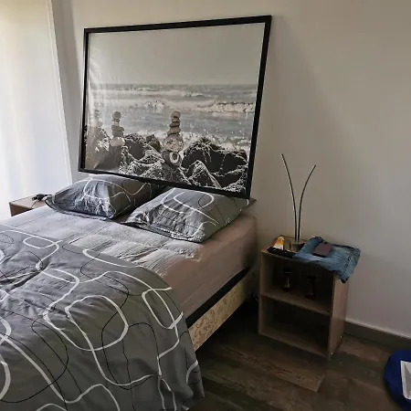 Joli Appartement 2 Pieces 4 Voyageurs Tout Equipe 13 Avenue De La Divette 14390 Cabourg-3