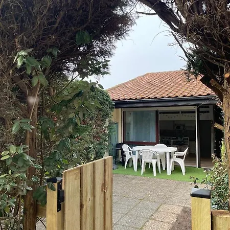Maison A 300M De La Plage, Quartier Calme-2