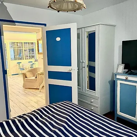 Petite Maison De Vacance Tres Proches De La Mer-3