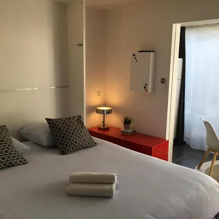 Le Ponant, Wifi, Piscine, Parking-2