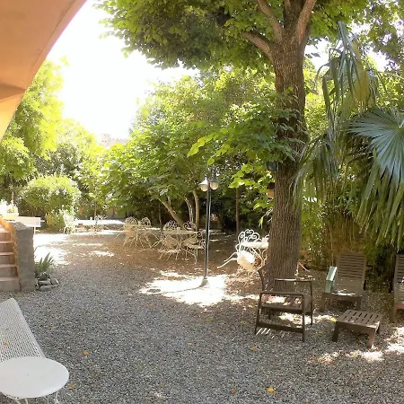 La Villa Carcassonne, piscine chauffée, Cité à 600m, Clim, Parking, Borne VE-2