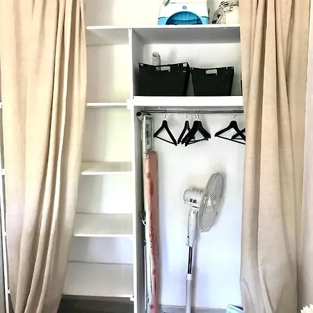 Vacances Avec Piscine Et Entree Autonome Dans Jolie Appartement Jusqu'A 4 Personnes-3