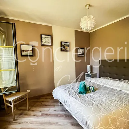 Joli Appartement Avec Terrasse Proche Port-3