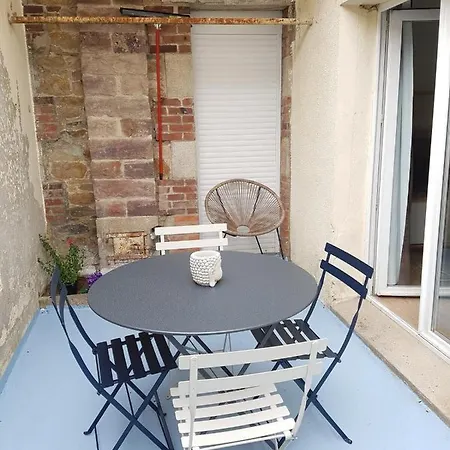 Joli duplex calme avec terrasse centre Paimpol-3