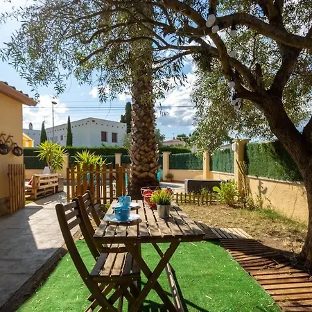 Casita Con Jardin, Bbq, Wifi, Centro Y Playa-2