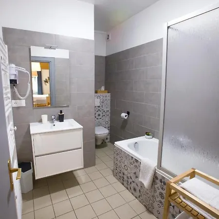 Chambres Chez Laurence-3