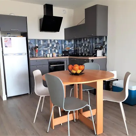 Charmant Appartement A La Turballe, A Deux Pas De La Plage Et Centre-Ville, Terrasse Exposee Plein Sud. - Fr-1-392-176-3