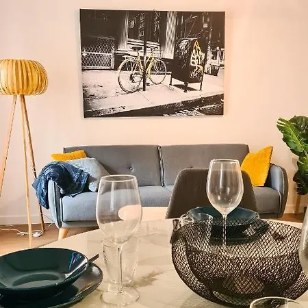 Appartement T2 Cosy, proche de tout !-2