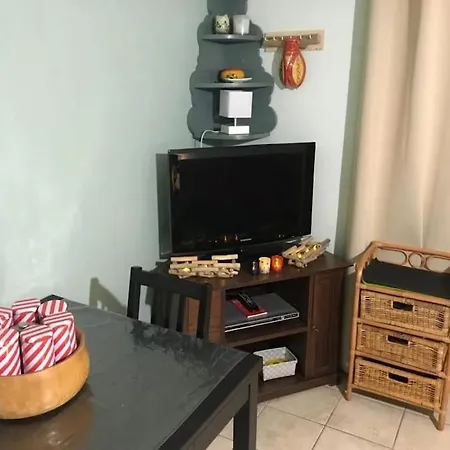 Appartement Avec Jardin Proche De La Mer-2