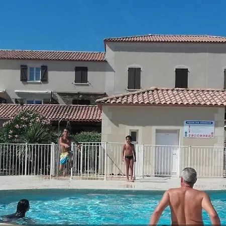 Appartement Avec Jardin Proche De La Mer-3