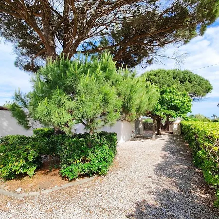 Vias-Plage - Maison De Vacances A 150M De La Mer-2