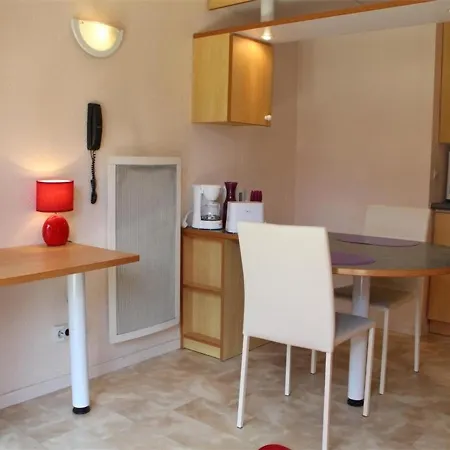 Appartement La Rochelle, 1 Piece, 2 Personnes - Fr-1-246-115-3